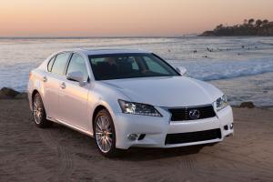 Lexus GS450h 2011 года